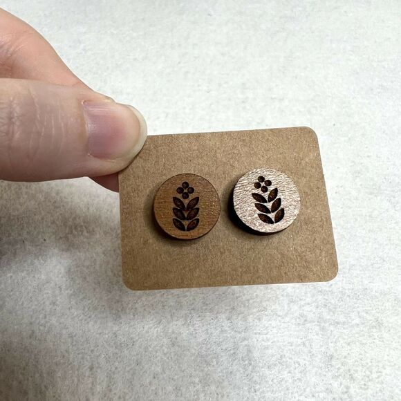 3 Pack Wooden Engraved Stud Earrings - Picture 2 of 4